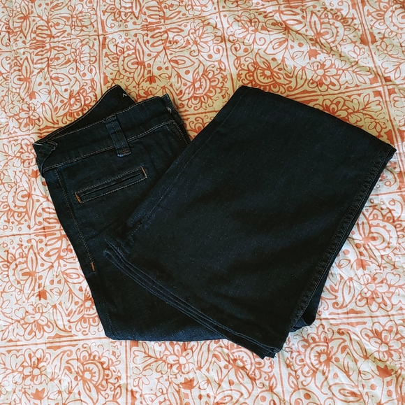 ABS by Allen Schwartz Flare Jeans in Size 26 - Picture 1 of 6